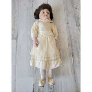 Marian yu porcelain doll white lace dress girl pearl flower